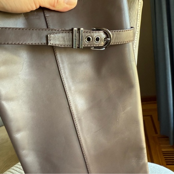 Stuart Weitzman Brown Leather Knee-High Boots - Picture 3 of 8